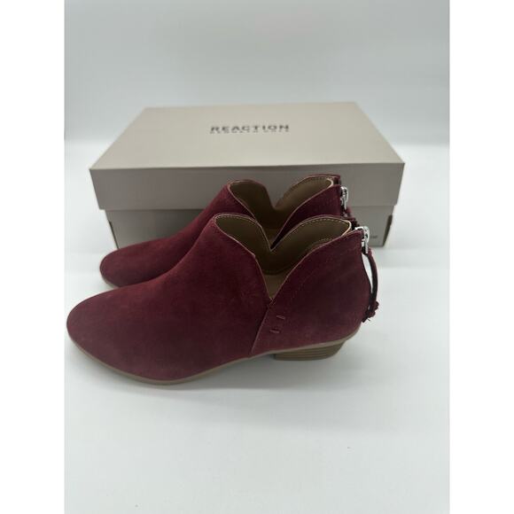 Kenneth Cole Reaction, Women's Sideway Suede Stacked Block Heel Ankle Boots Sz 6 - Picture 10 of 10